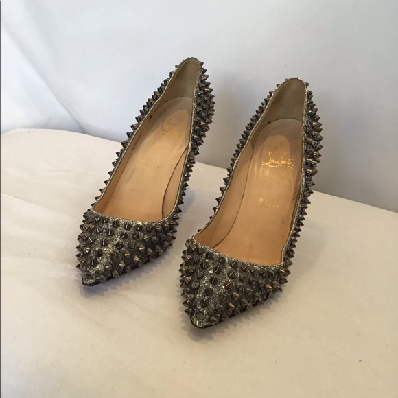 Christian Louboutin Glitter Pump with Studs - Picture 2 of 5